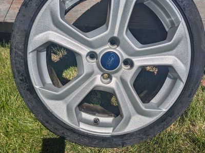 aluminum rims with tires 17 by 7 inch