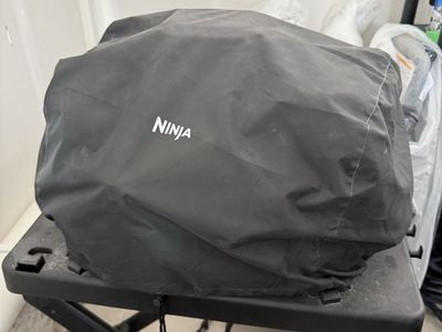 Ninja Woodfire Outdoor Grill & Smoker + Wheeled Stand & Cover – Lightly Used