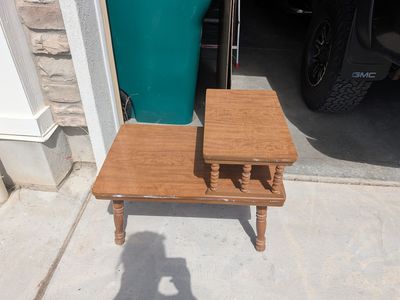 End table