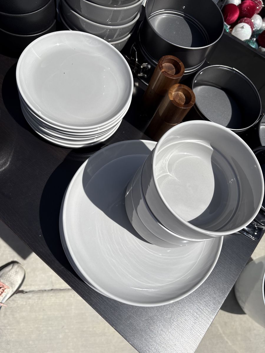 Dish set