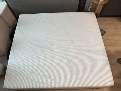 Tempurpedic king size mattress with box spring