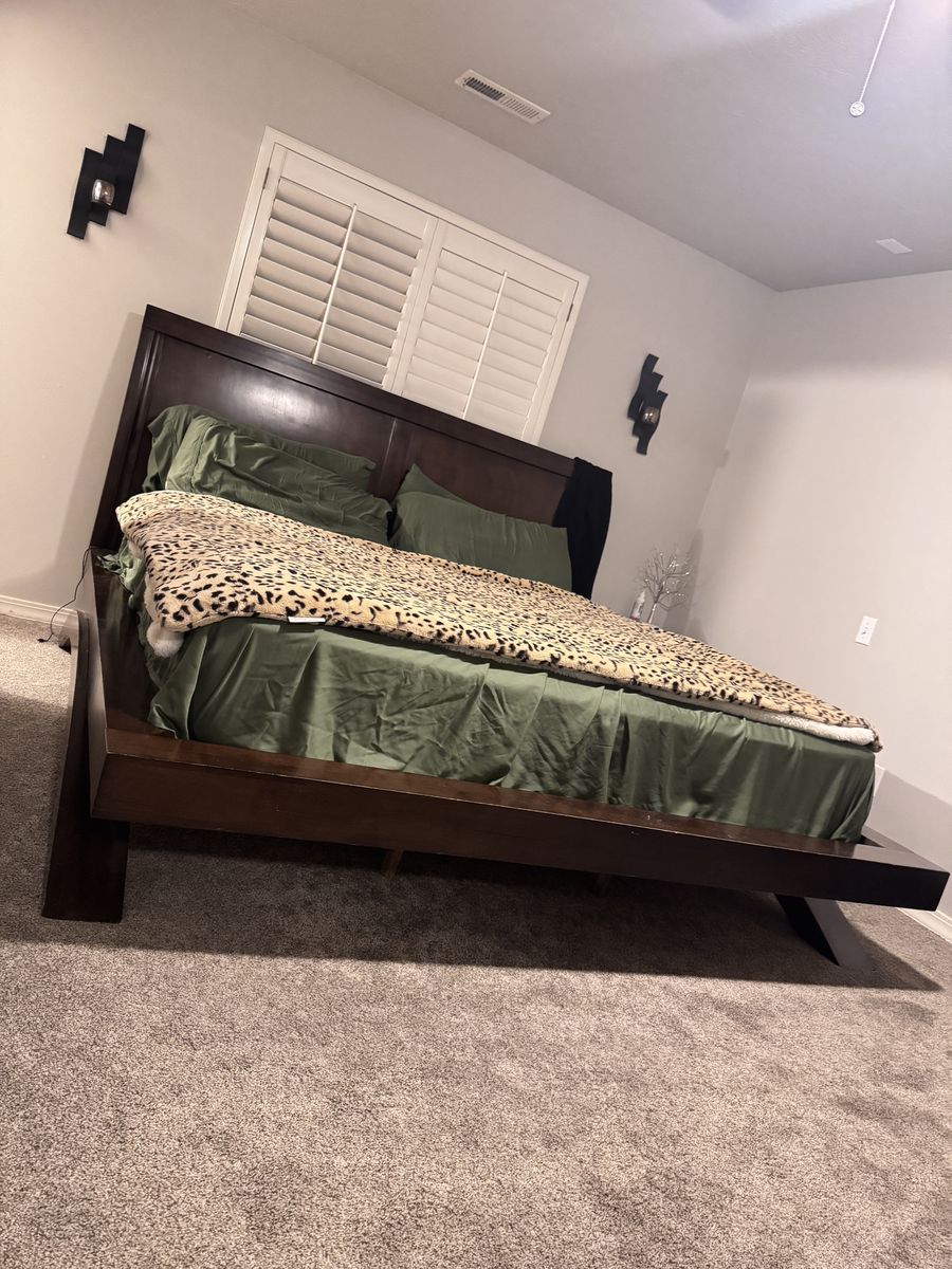 Dark Wood Platform Bed Frame - King Size