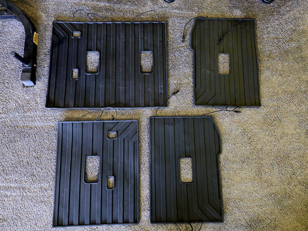 OEM Subaru Ascent 2nd & 3rd Row Seat Back Protectors – 7 Seater (Captain Chairs) – 2019–2026 – Like New