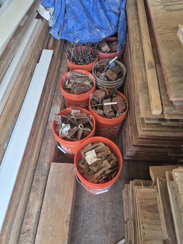 Main image 5