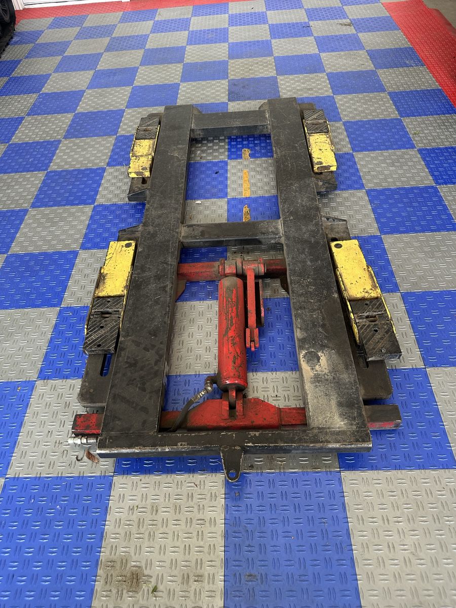 Snap on lift