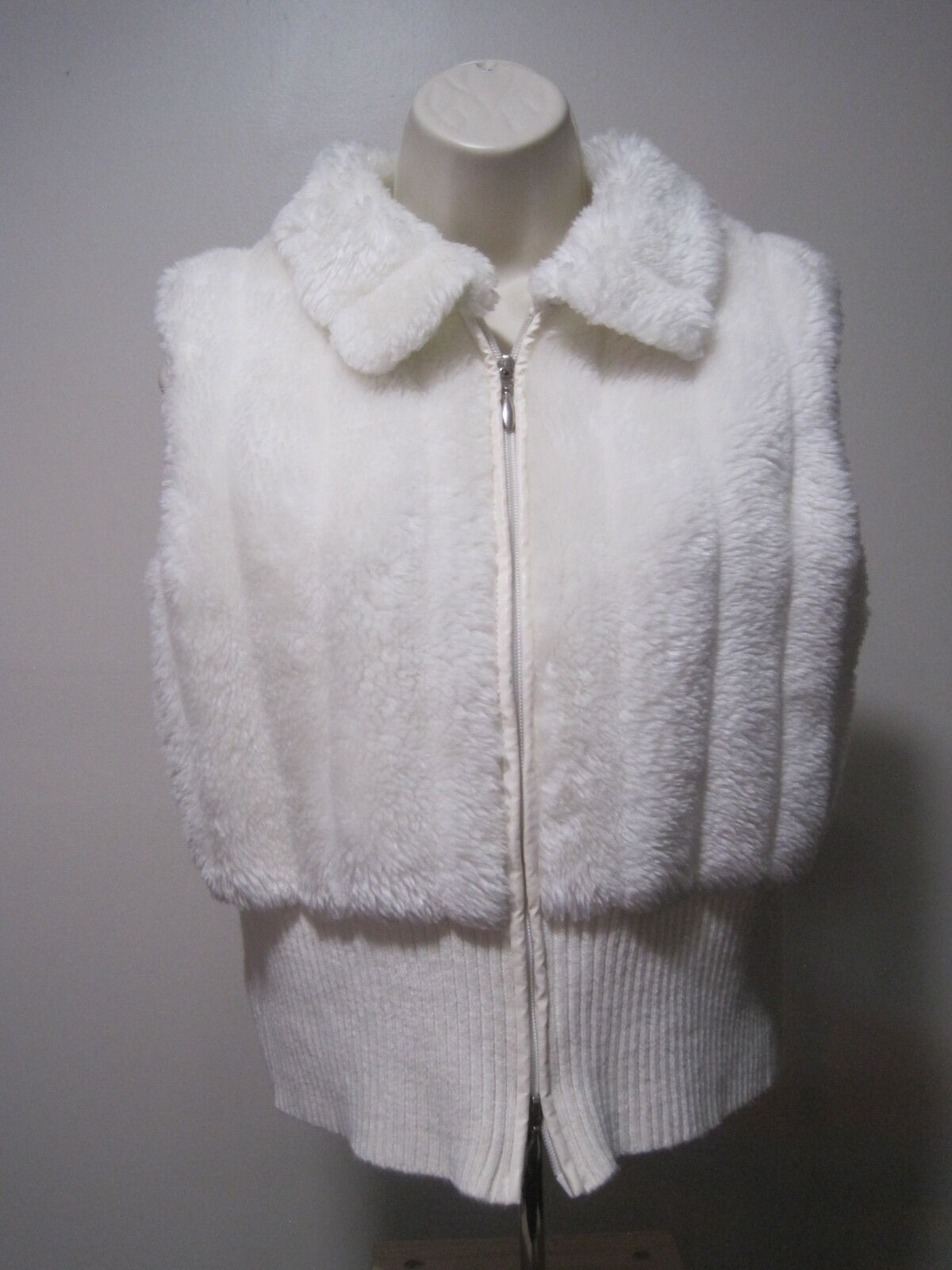 Essentials By Milano Women's Large Double Zip-up Sweater Vest Faux Fur White