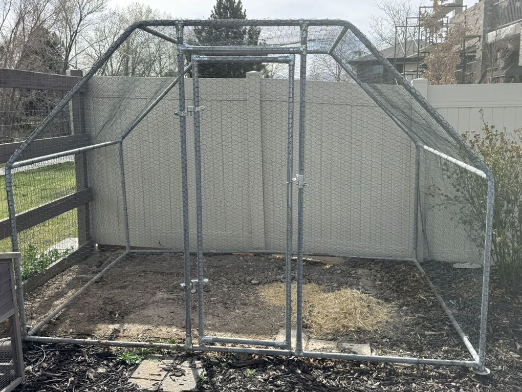 Chicken Coop Enclosure