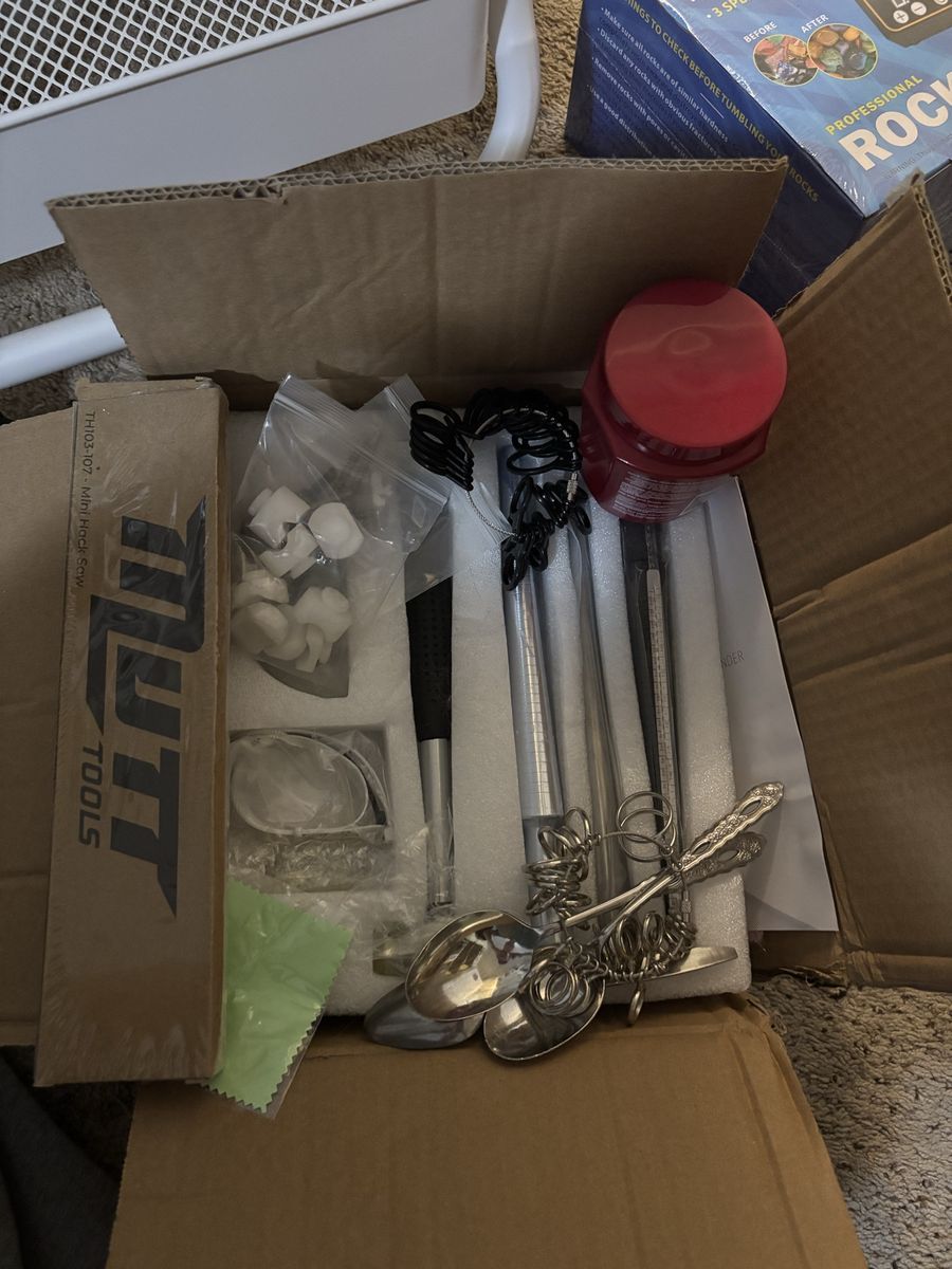 MUTT Tools Jewelry Making and Ring Sizing Tool Kit Set with Ring Mandrels and Accessories