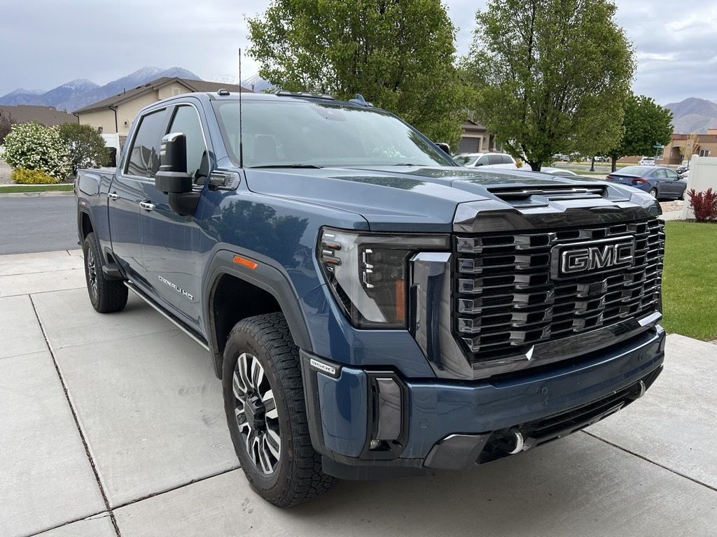 2024 GMC Sierra 3500HD Denali Ultimate