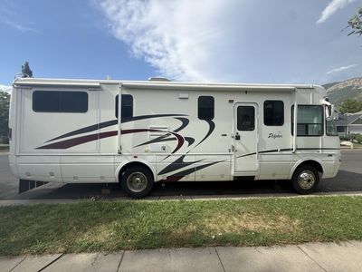 National RV Dolphin 5320 Motorhome - Class A, Spacious & Ready for Adventure