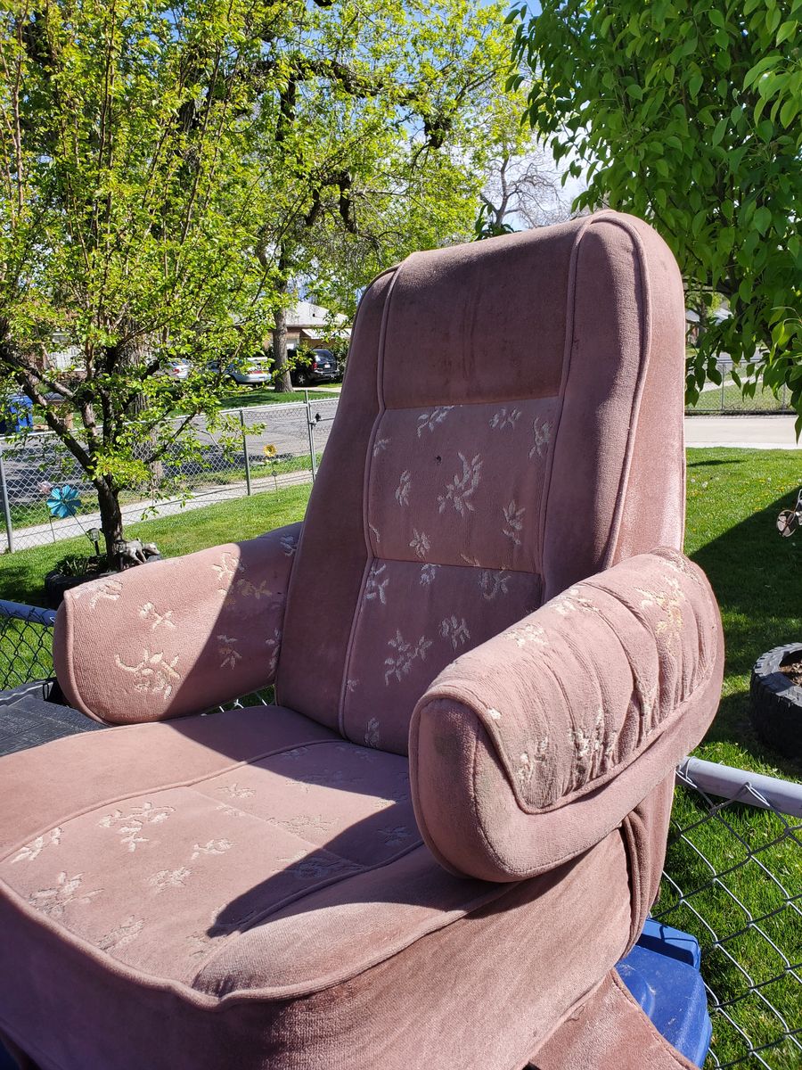 RV Captain's Chair Set