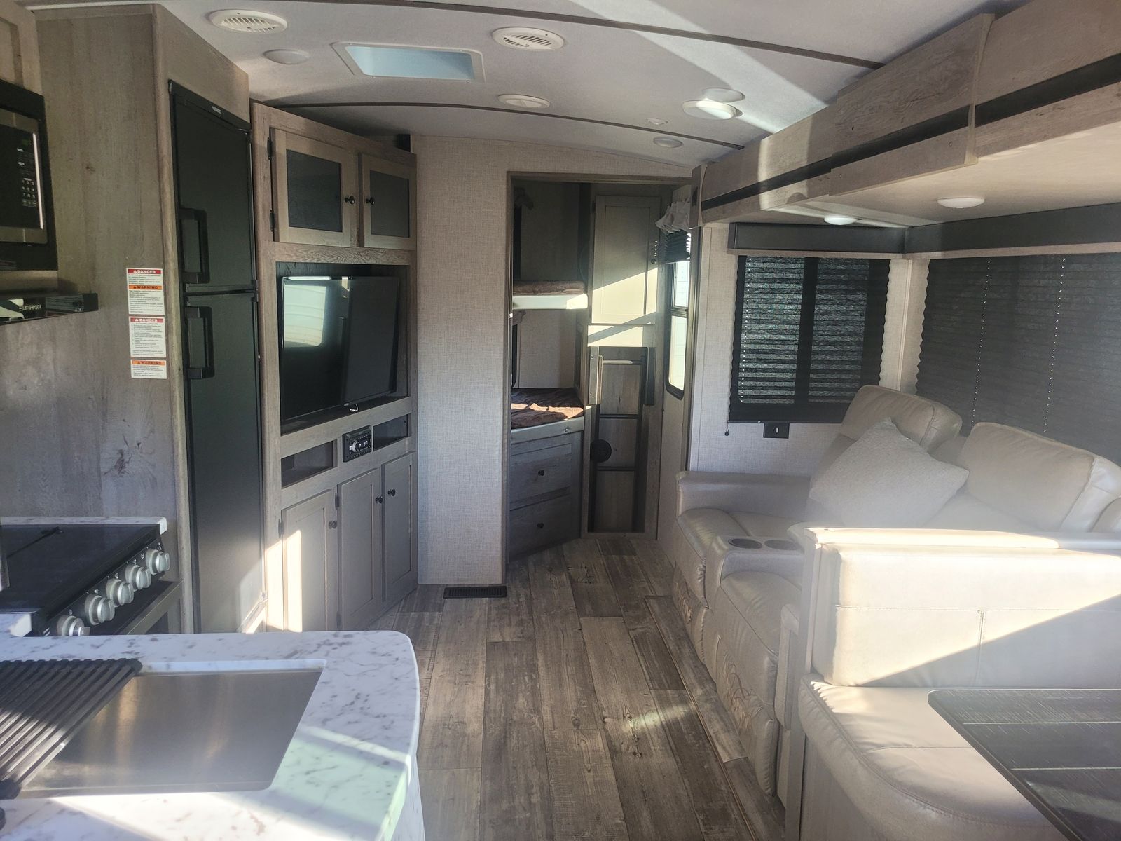 2020 Keystone Outback Ultra lite 