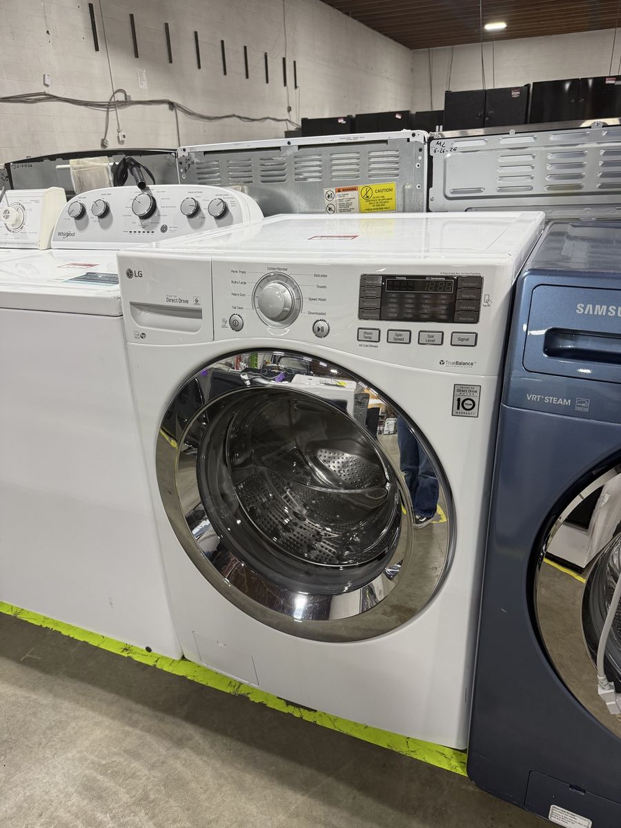 LG Direct Drive Front Load Washer - White, TrueBalance Technology, Gently Used