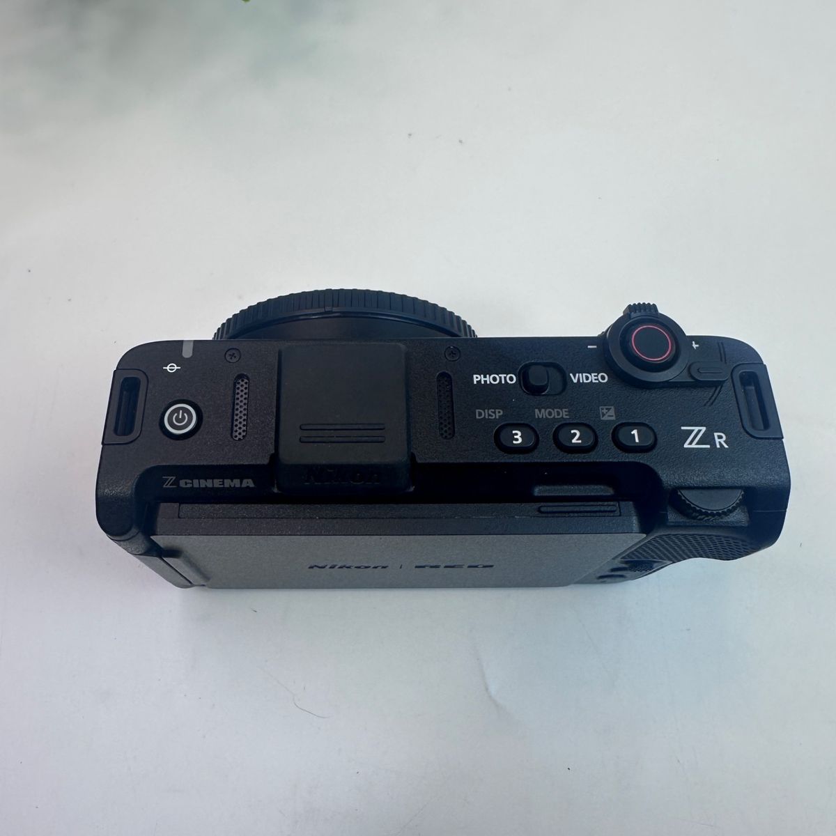 Main image 4