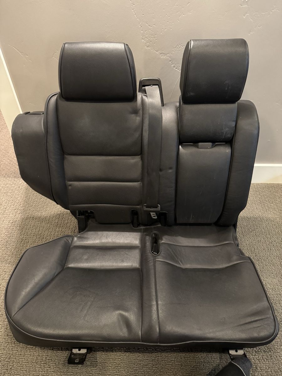 DISCOVERY 2 JUMP SEATS + Second Row