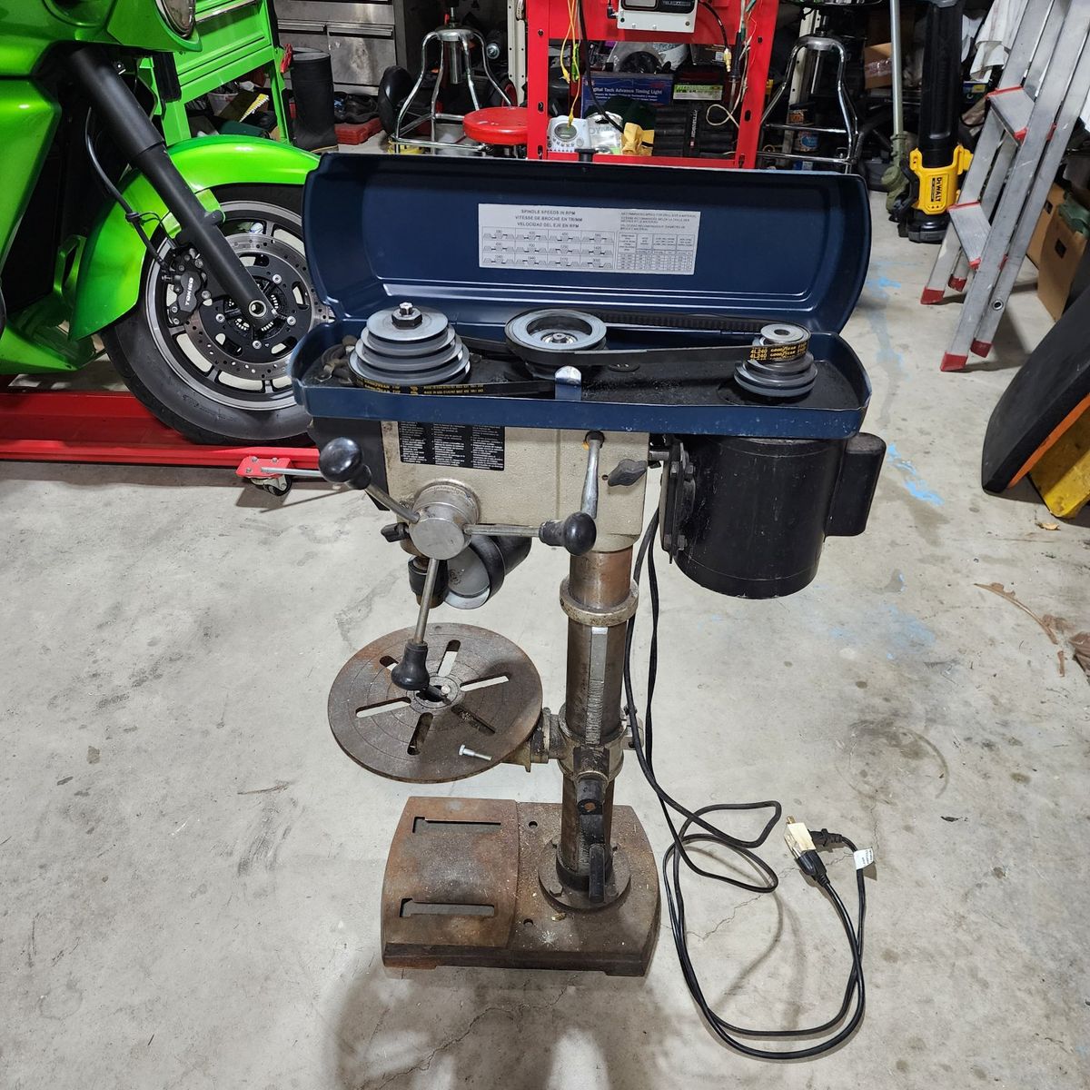 RYOBI 12" Drill Press - table top- Heavy Duty Shop Tool