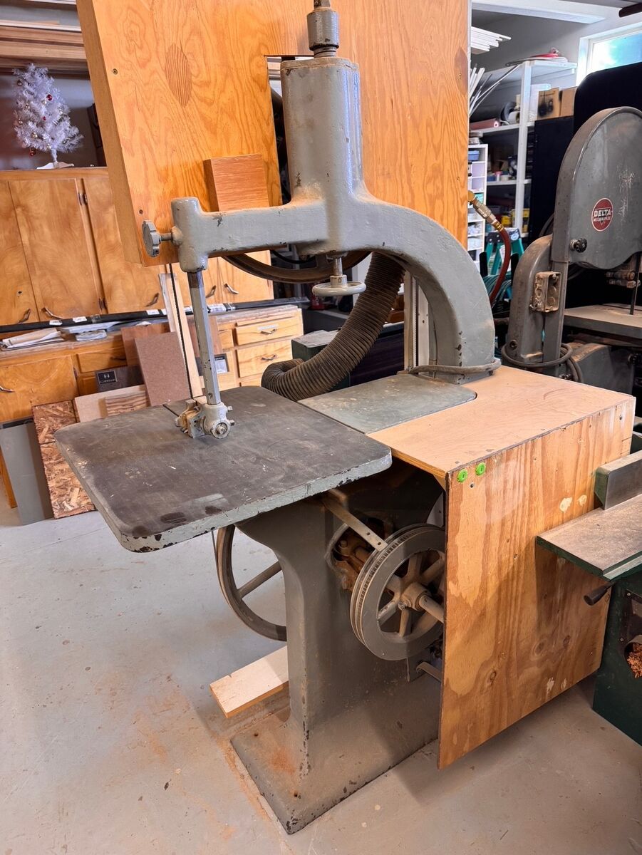 Band saw 26" Vintage Vrescent Style Bandsaw