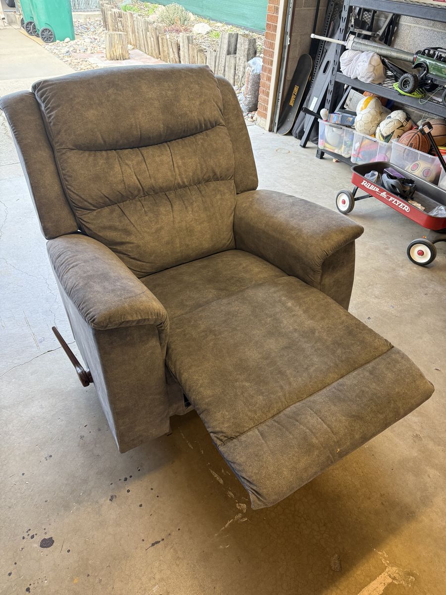Large Rocker Recliner