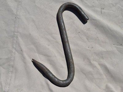 Heavy-Duty Metal S-Hook