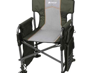Ozark Trail Fishing Steel Director's Chair with Rod Holder, Green (Set of Two) NEW