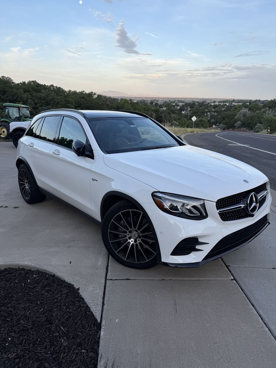 2019 Mercedes-Benz GLC-Class 