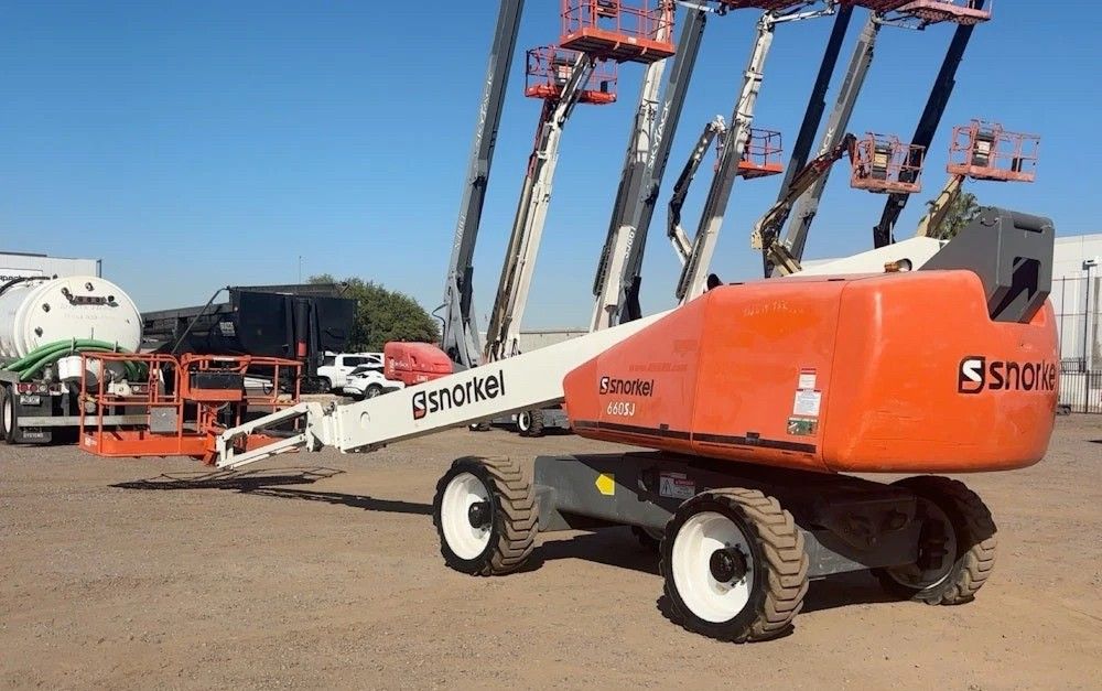 2017 Snorkel 660SJ Telescopic Boom Lift