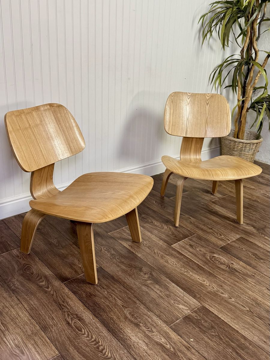 Pair Mid-Century Modern Eames Style Molded Lounge Chairs