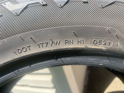 Used LT285/55R20 Tire - DOT 0521 (2021) - Good Tread