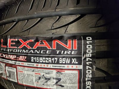 215/50r17 lexani lx uhp-207