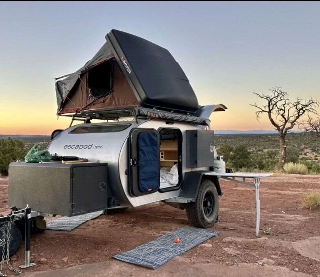 2022 Escapod - Topo 1 Series