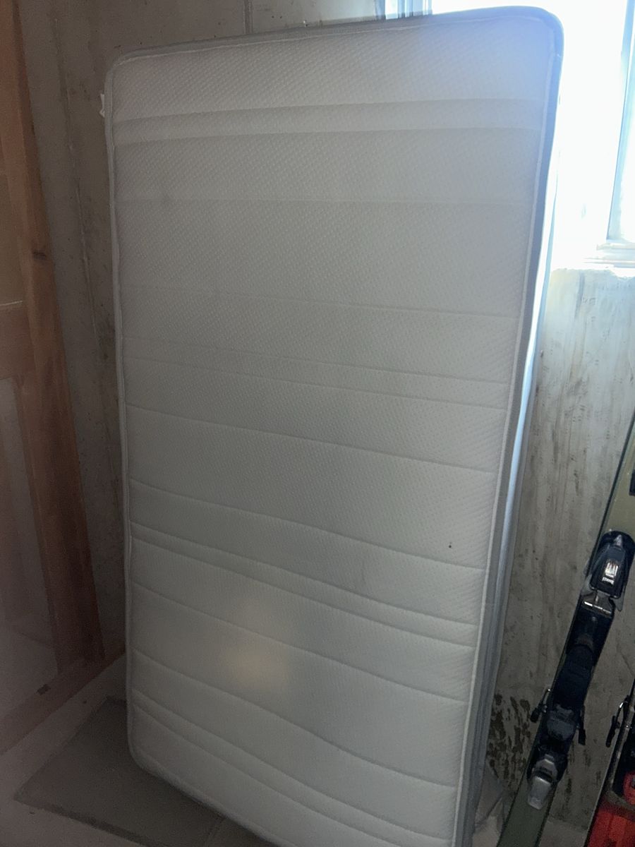 Twin mattress free