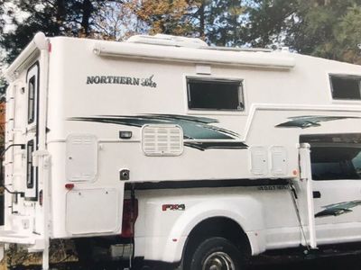 2010 Northern lite Special Edition 10-2