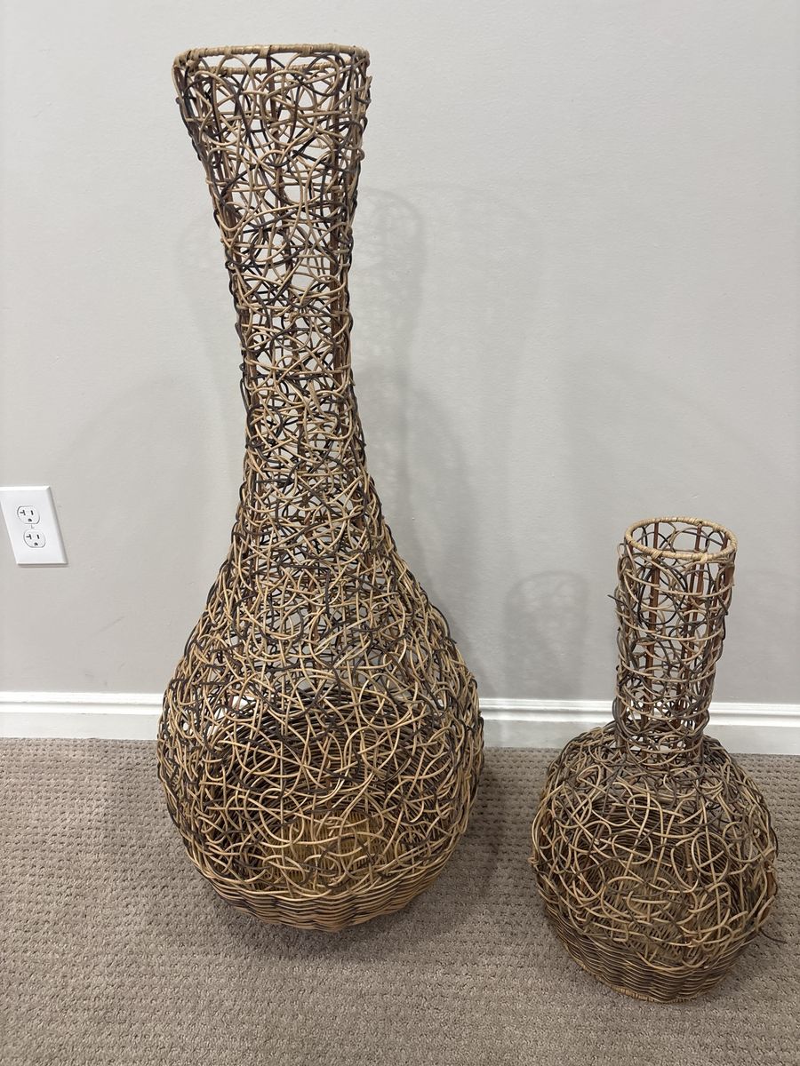 Woven Rattan Floor Vases - Set of 2, Tall & Medium Decorative Basket Vases