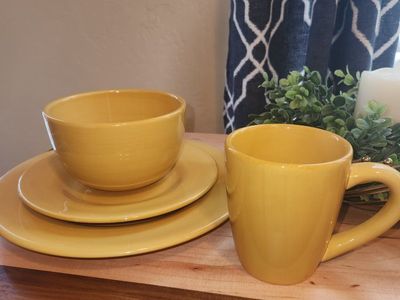 Stoneware Dish Set