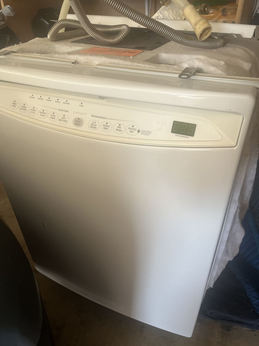 Dishwasher for sale
