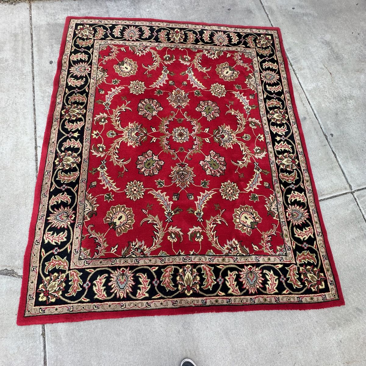 Persian Style Floral Medallion Area Rug Red Black  88x105