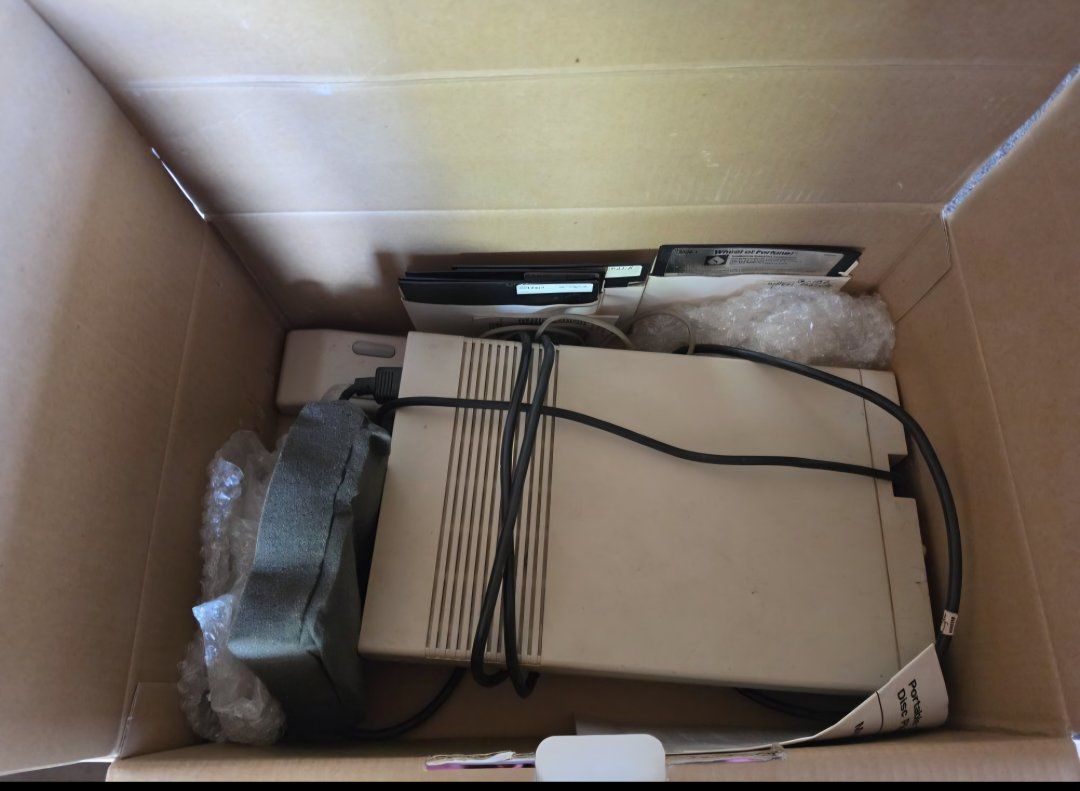 Main image 3