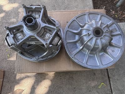 Rzr clutches