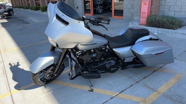 2019 Harley-Davidson Street Glide Special - Silver/Black, Rhinehart Exhaust, Low Miles