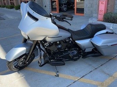 2019 Harley-Davidson Street Glide Special - Silver/Black, Rhinehart Exhaust, Low Miles