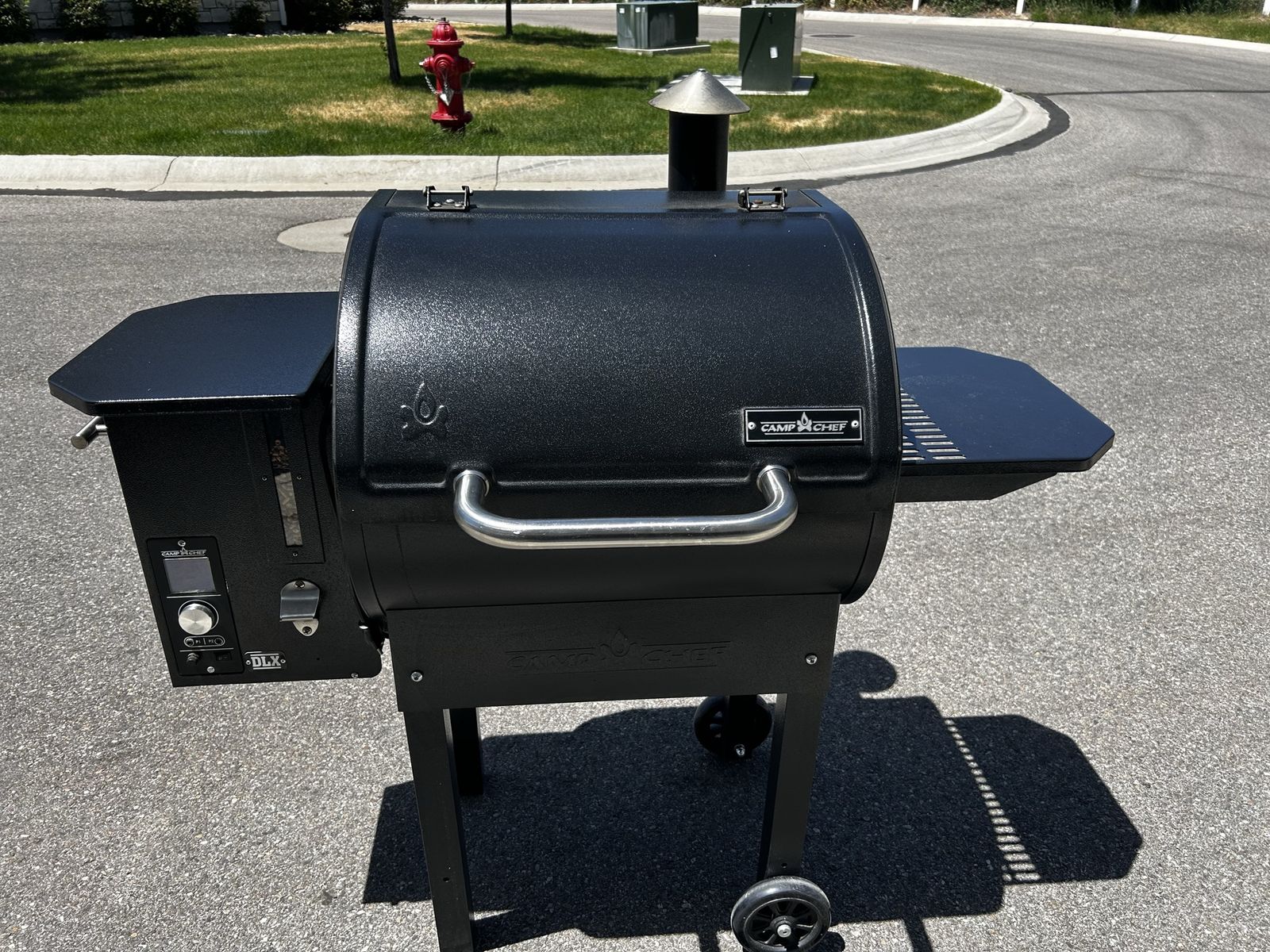 Camp Chef SmokePro DLX PG24 Pellet Smoker