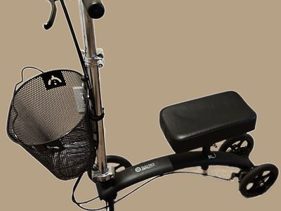 Knee Scooter with Basket