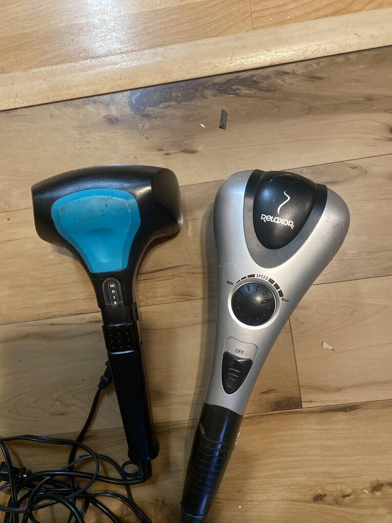 Massageador I Wiks Tumbles 25.00 Each Like New