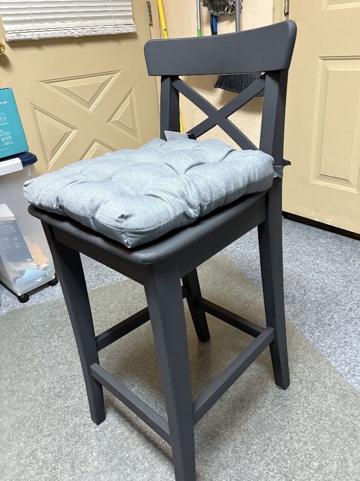 Wooden High Stool With Thick Pad