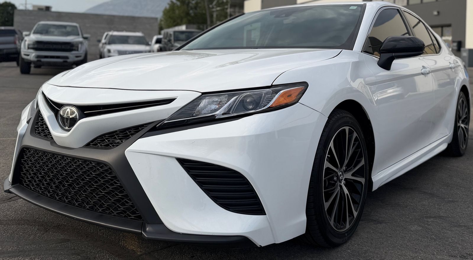 2018 Toyota Camry SE