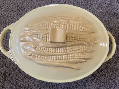 Vintage Cast Iron Porcelain Enamel Dutch Oven