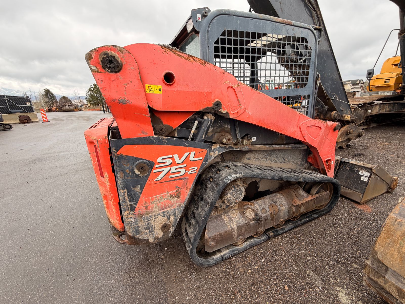 2016 Kubota SVL75-2 tracked skid steer