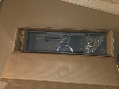 B&W GOOSE NECK HITCH for chev/gmc 2016 to 2019