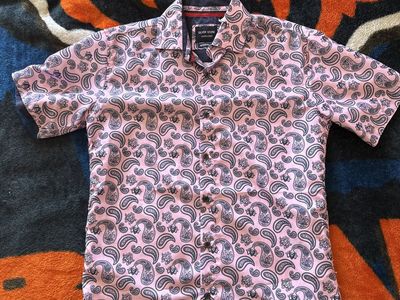 Silver Stone Collection Men's Pink Paisley Cotton Short Sleeve Button-Up Shirt, Size Large