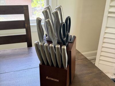 Astercook 13-Piece Kitchen Knife Set with Wooden Block